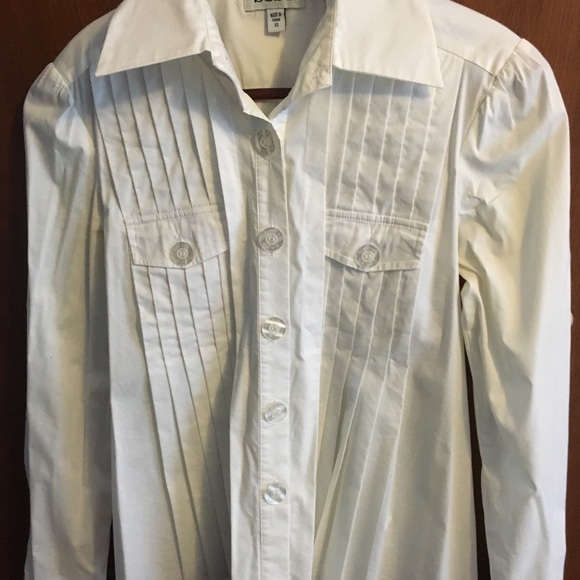 Bebe White Blouse, Pleated, Size XS - Picture 2 of 5